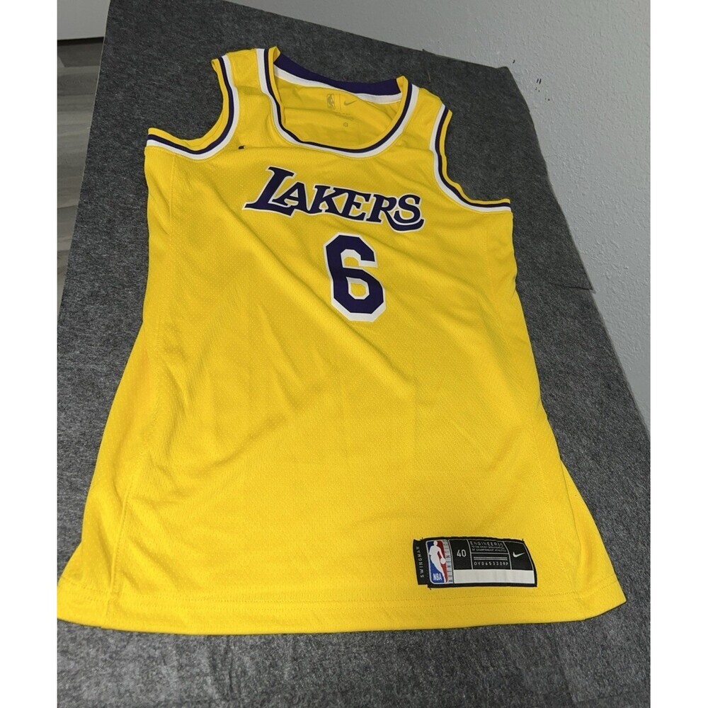 LA Lakers NBA Nike LeBron James Swingman Edition Gold #6 MENS SZ 40 S/M